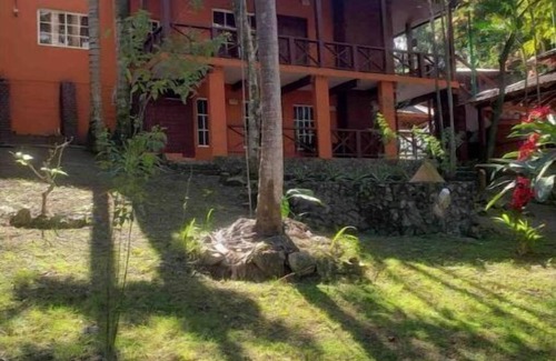 Pedro Brand Villa | Villa Mariposa