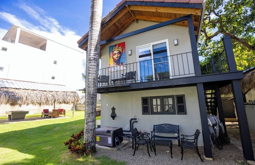 Villas Ana Maria Villa | Villa Twelve27