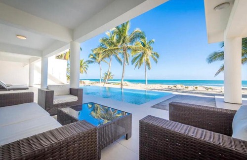 Cabarete Villa | Villa ultra moderna frente al mar