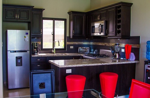 La Mulata Villa | Villa with benefits: pool, BBQ, free taxi, A/C, internet, cable TV, waterpark…