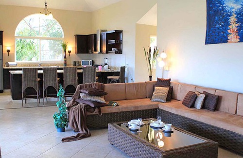 Urbanizacion Tavarez Villa | Your winter in a warm Caribbean 4BD villa with pool, near beaches and shops