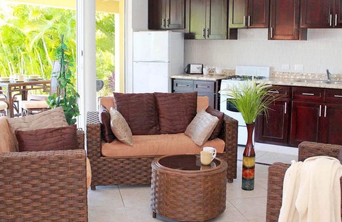 Urbanizacion Tavarez Villa | Your winter in a warm Caribbean 4BD villa with pool, near beaches and shops