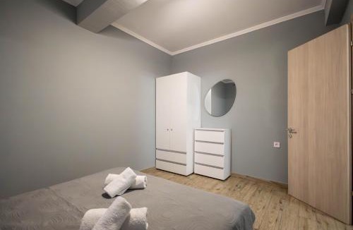 Pangaio Apartment | Γιώργος και Εύα