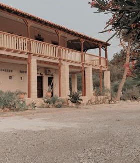 Ierapetra Apartment | Εmmi