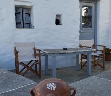 Artemonas Apartment | Θέα - Thea
