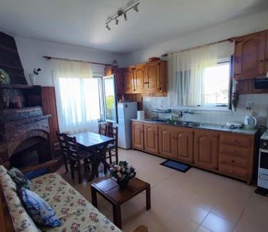 Ikaria House | Μπλέ σπίτι