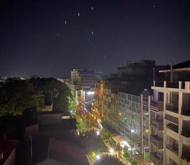 Larissa Hotel | Ξενοδοχείο Acropol