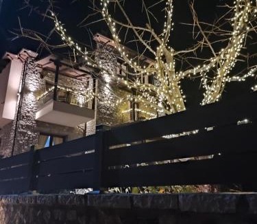 Elikon House | Ξενώνας Αγανίππη