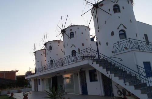 Steni Dirfyos Apartment | Ξενώνες Ανεμόμυλοι - Windmills Hotel
