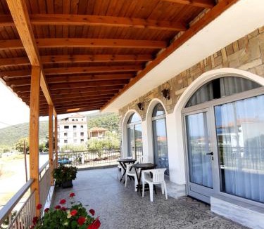 Stavros House | Οδυσσέας