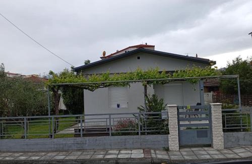 Aridaia House | Το άλλο σπίτι.