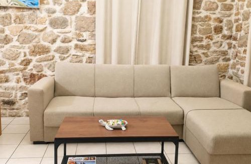 Aitoliko Apartment | Το Πέτρινο