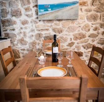 Aitoliko Apartment | Το Πέτρινο