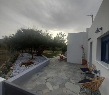 Skiros Apartment | Τhimios Home