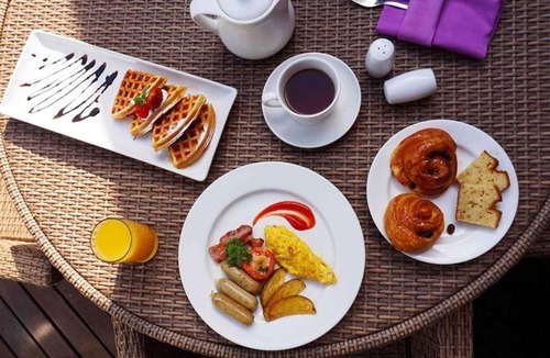 Tanjungbenoa Hotel | فندق جي فور بالي