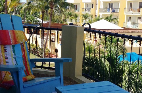 El Batey Apartment | 1-BD condo in central Sosua, pool/Wi-Fi/cable TV, guest-friendly