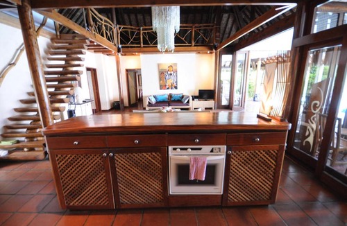 Otumai Villa | #1 Beach Villa Bliss by TAHITI VILLAS