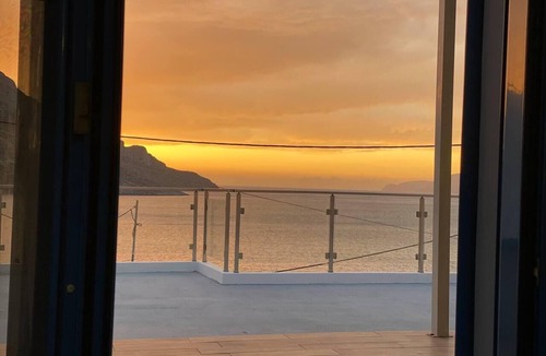 Massouri Apartment | 1 Bed - Sleeps 2 - Balcony - Sea View - Parking