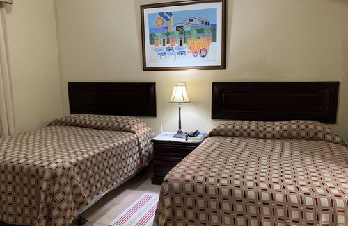 La Arboleda House | 1 Bedroom Entire Apartment in Down town