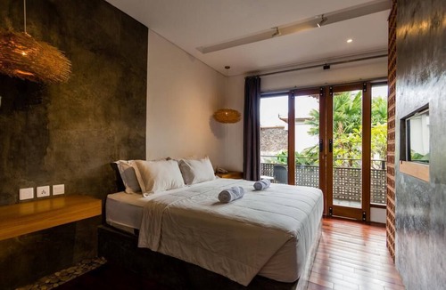 Ubud Hotel | 1 Superior Paddies View 5 Minute with with Yoga Barn