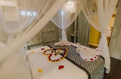 Ubud City-Centre Hotel | 1 Superior Room Beautiful Garden View Close with Yoga Barn