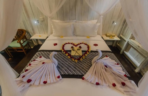 Ubud City-Centre Hotel | 1 Superior Room Beautiful Garden View Close with Yoga Barn