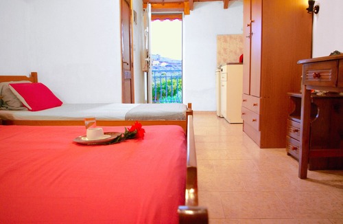 Psarou House | 12 Seafront Studios-Amazing Seaview- 24 to 36 pers