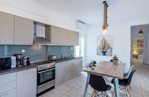 Paros Villa | 120 m² Apartment ∙ 2 bedrooms ∙ 8 guests