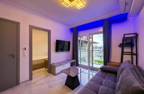 Katerini Apartment | 13 - DELFINI Suites by SDR