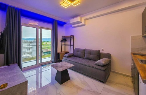 Katerini Apartment | 13 - DELFINI Suites by SDR