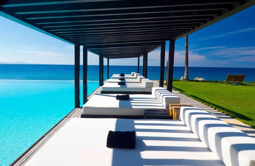 El Batey Apartment | 1BD beachfront condo in gated luxury residence, gym/pool, near everything