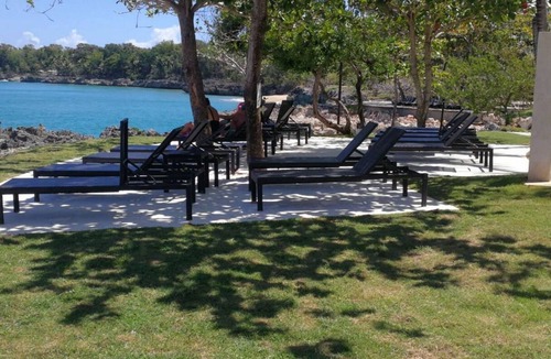 El Batey Apartment | 1BD condo in kids-friendly beachfront residence, near all shops/restaurants