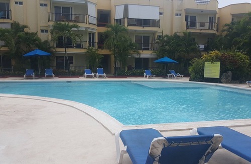 El Batey Apartment | 1BD guest-friendly condo in Sosua center, pool, wifi, cable TV