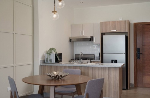 Santo Domingo Oeste Condo | 1BR*King|Plaza Paseo 27+Rooftop| Yellowkey