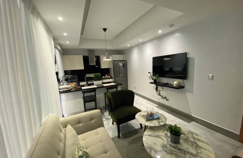 Ensanche Quisqueya Condo | 1Br- LUX Location, Pool, Sauna, GYM -no need car for accommodation-