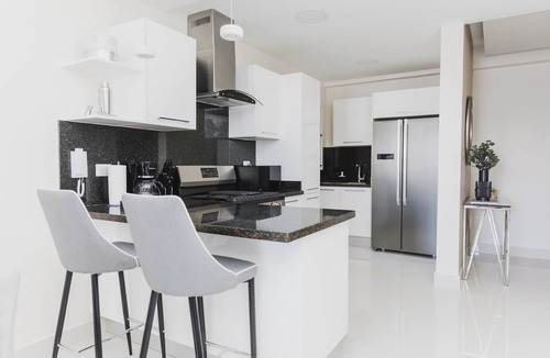 Bella Vista Apartment | 2 Bed Apartment, floor 7
