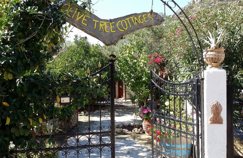 Kantanos-Selino Cottage | 2-Bed 2-Bath Olive Tree Cottage - Sleeps 4