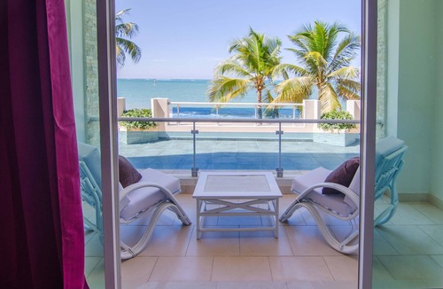 ProCab Apartment | 2 bedroom beachfront apartment