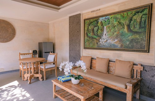 Penestanan Villa | 2 Seasons : Villa Moon - Luxury with Private Pool