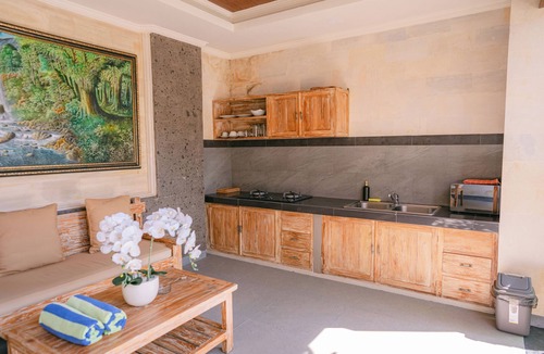 Penestanan Villa | 2 Seasons : Villa Moon - Luxury with Private Pool