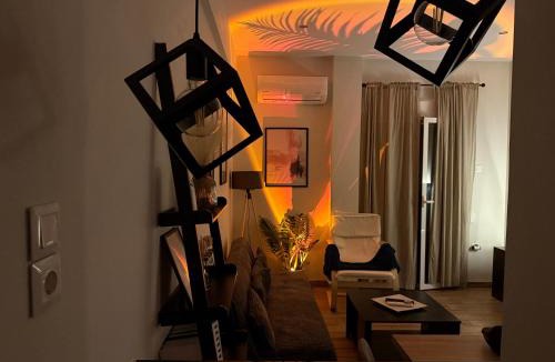 Athens Apartment | 22st Phoenix