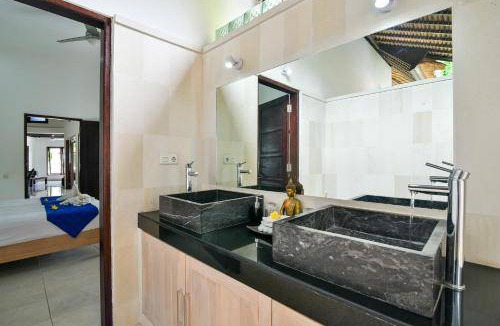 Umeanyar Villa | 250 m² Villa ∙ 4 bedrooms ∙ 8 guests