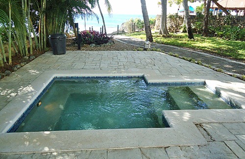 El Batey Apartment | 2bd Guest-friendly Condo Right On Sandy Beach, Near Bars!