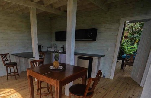 ProCab House | 2BD river house in lush tropical settings