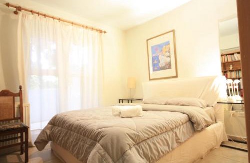 Marousi Apartment | 2BDR Park View Apt - 130m2 & Private Patio