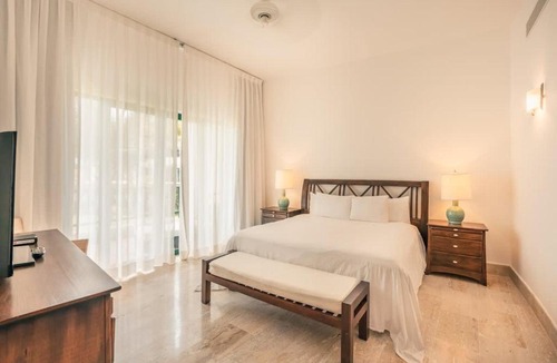 Las Terrenas Apartment | 2br Apt 5 guests Balcony & Jacuzzi Sublime