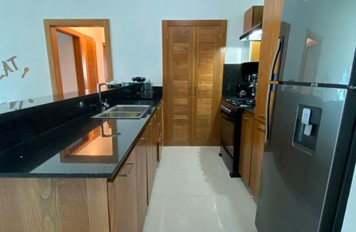 La Julia Condo | 2BR* Pool*Balcony*Wifi| yellowkey