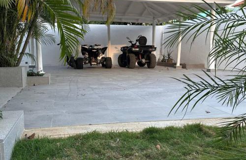 Yamasa Villa | 2BR, Private Pool, Modern, Close to Beach