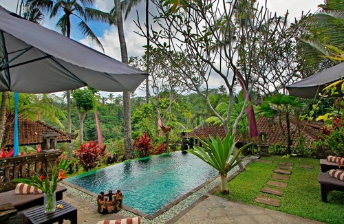 Melayang Villa | 2BR Romantic villa with spectacular breathtaking view, Ubud