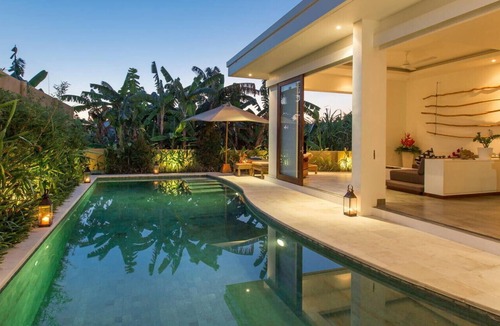 Central Seminyak Villa | 2BR VILLA CENTRAL SEMINYAK 15 MINUTES TO BEACH
